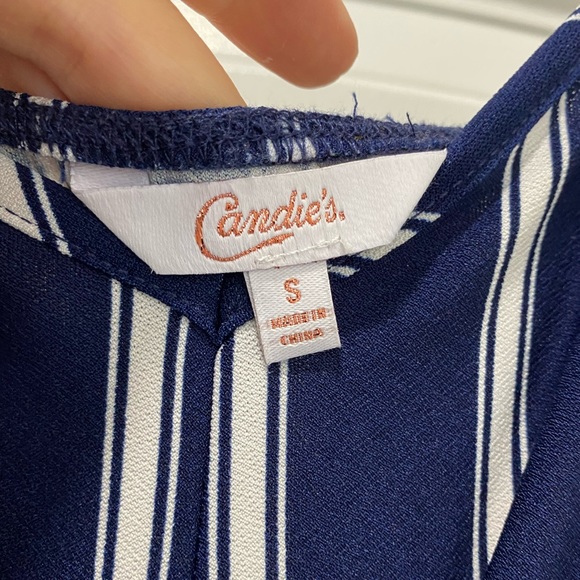 Junior’s Candie’s Jumpsuit; Size Small - Picture 4 of 4